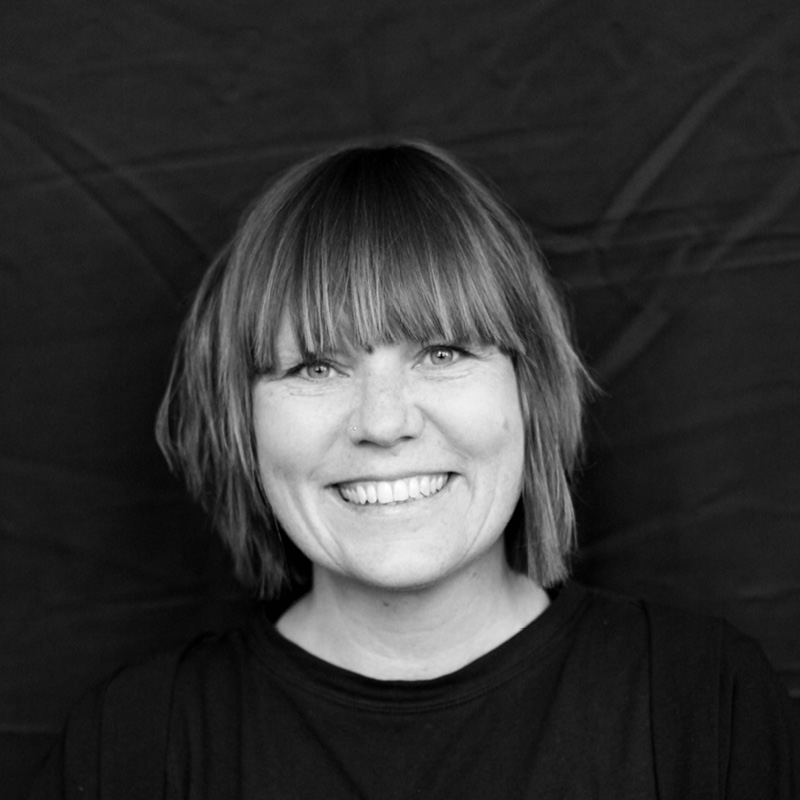 Cecilia Dellow, scenkonstkonsulent